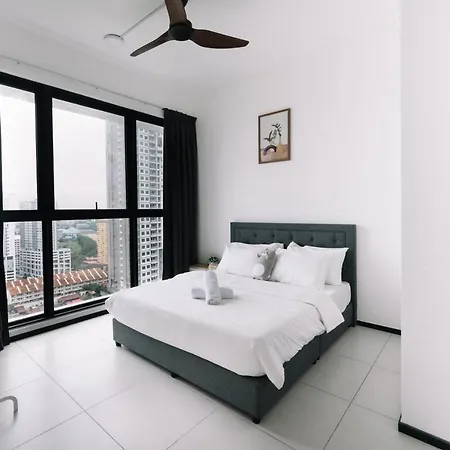 New Infinity Pool 3 Bedrooms 2 Carparks Jelutong Exterior photo